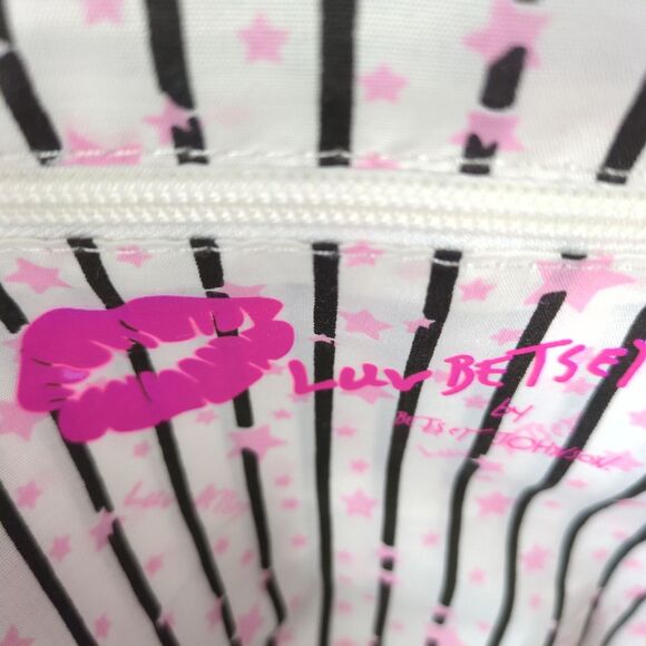 NWT Luv Betsey Johnson Santa Claus Mini Backpack Bag $88 MSRP Vegan Leather - Picture 11 of 11